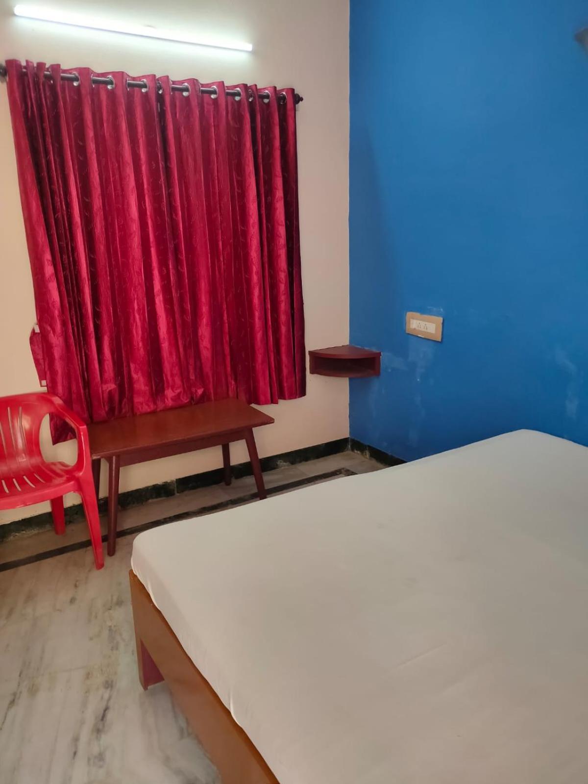 Anjana Hotels Theni Exterior foto
